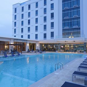 Crowne Plaza Airport By Ihg